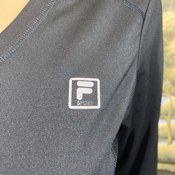 Fila Sport top Size M - Picture 3 of 4